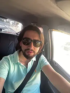 Snapshot of maximusdominus26 chatting on 11/09/25, 12:25 maximusdominus26 online show from 11/09/25, 12:25