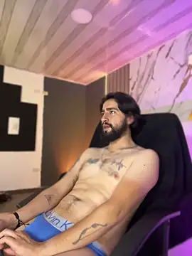 maximusdominus26 online show from 04/24/26, 11:18