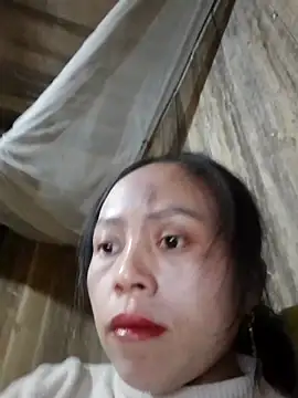 Tuyet xx online show from 11/27/25, 04:03