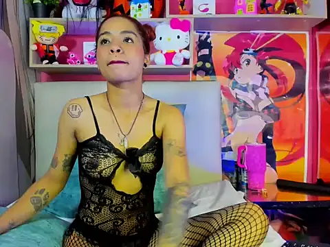 Snapshot of Rchelx69x chatting on 11/08/25, 01:28 Rchelx69x online show from 11/08/25, 01:28