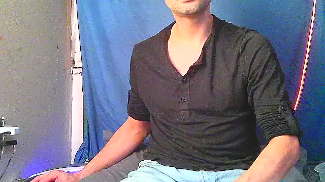 highinhtxx online show from 10/10/25, 05:23