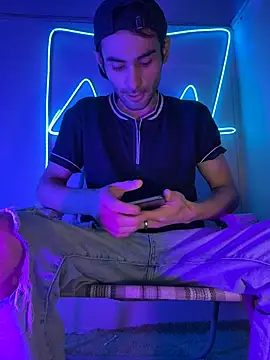 highinhtxx online show from 11/22/25, 10:36