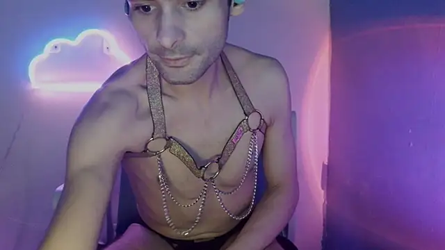 highinhtxx online show from 06/08/26, 02:01