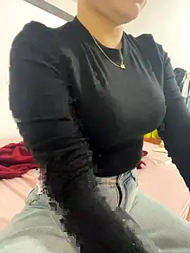 lee ly online show from 11/03/25, 02:07