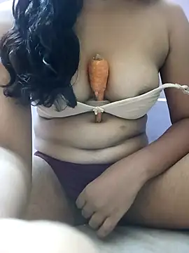 sweetysmita online show from 11/15/25, 12:56