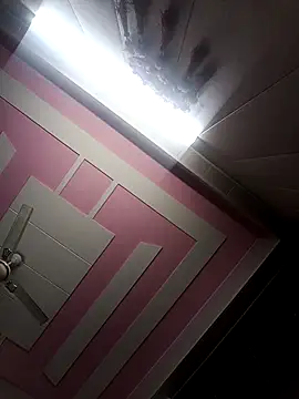 Snapshot of Tanya-905 chatting on 02/14/26, 05:53 Tanya-905 online show from 02/14/26, 05:53