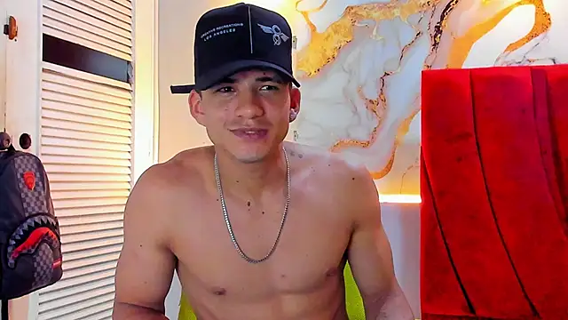 Snapshot of daniscot chatting on 09/30/25, 03:44 daniscot online show from 09/30/25, 03:44