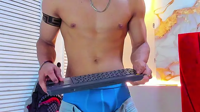 Snapshot of daniscot chatting on 10/25/25, 04:09 daniscot online show from 10/25/25, 04:09