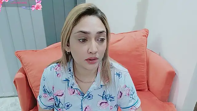 INDIANROMANCE online show from 06/10/26, 04:12