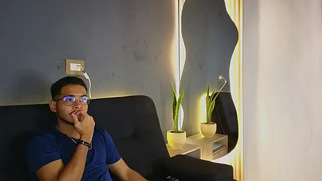 Jaybrown  1 online show from 10/24/25, 03:36