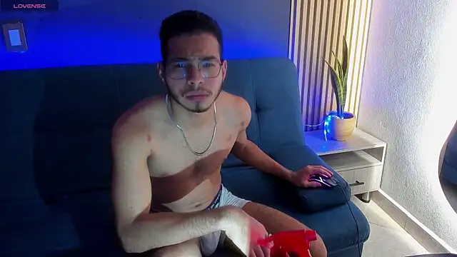 Jaybrown  1 online show from 12/18/25, 02:17