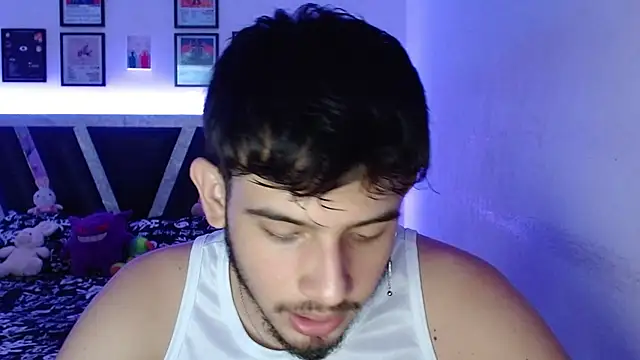 Sebasxxl12 online show from 10/03/25, 09:56