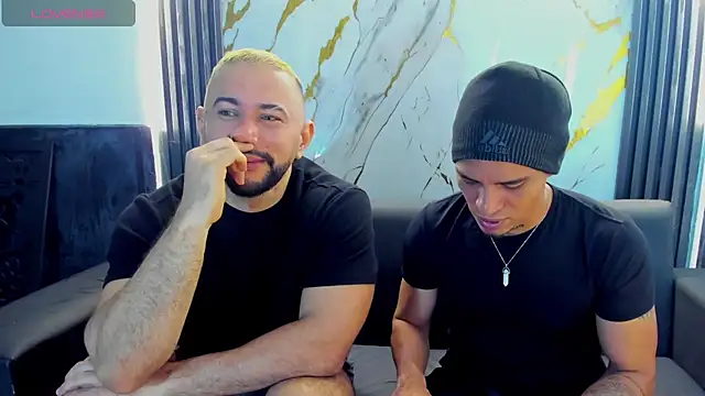 Snapshot of isaac_franko chatting on 10/10/25, 09:25 isaac franko online show from 10/10/25, 09:25