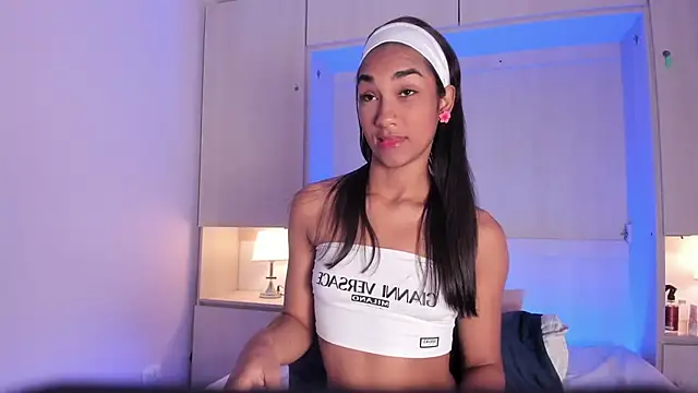 AnahiCollins online show from 02/05/26, 11:37