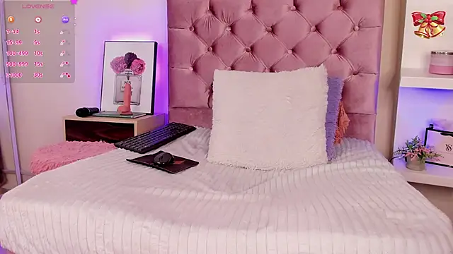 Snapshot of julianaarboleda chatting on 12/28/24, 03:37 julianaarboleda online show from 12/28/24, 03:37