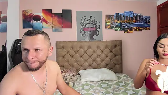 Snapshot of scarlett_vex chatting on 10/15/25, 12:33 scarlett vex online show from 10/15/25, 12:33