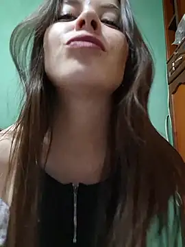 EmmaValencia  online show from 11/28/25, 05:21