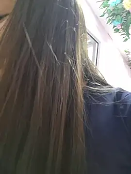 EmmaValencia  online show from 04/21/26, 07:17