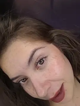 Snapshot of EmmaValencia_ chatting on 05/16/26, 10:36 EmmaValencia online show from 05/16/26, 10:36