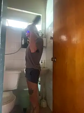 monroedelrey online show from 09/29/25, 04:23