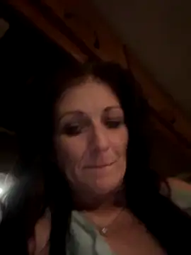 Snapshot of JuicyGeorgia chatting on 10/22/25, 05:08 JuicyGeorgia online show from 10/22/25, 05:08