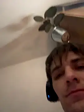 Snapshot of UnitedMap1 chatting on 11/23/25, 05:18 UnitedMap1 online show from 11/23/25, 05:18