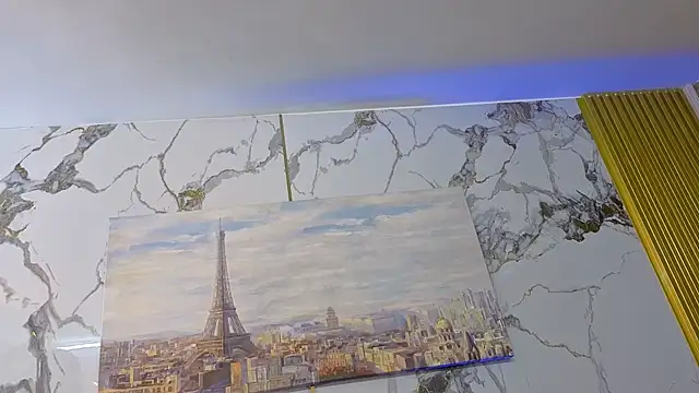 Nahomy Smiths aws online show from 12/15/25, 10:25