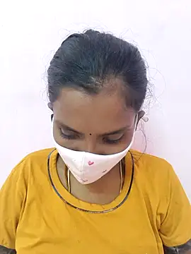 Snapshot of Tamil_Monika chatting on 12/17/25, 06:52 Tamil Monika online show from 12/17/25, 06:52