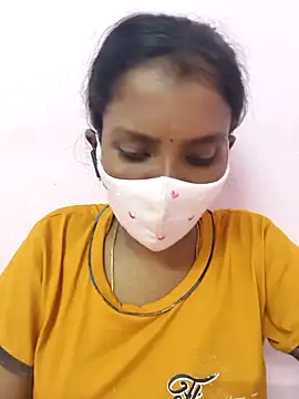 Snapshot of Tamil_Monika chatting on 12/17/25, 07:09 Tamil Monika online show from 12/17/25, 07:09