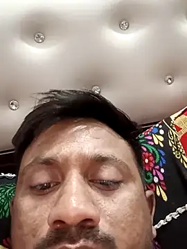 SlipperyRebound0 online show from 04/25/26, 05:10