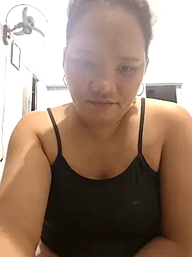 Snapshot of NestleGirl22 chatting on 04/03/26, 12:03 NestleGirl22 online show from 04/03/26, 12:03