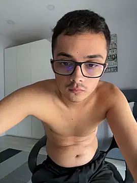 Snapshot of morenitovasco chatting on 09/30/25, 02:00 morenitovasco online show from 09/30/25, 02:00