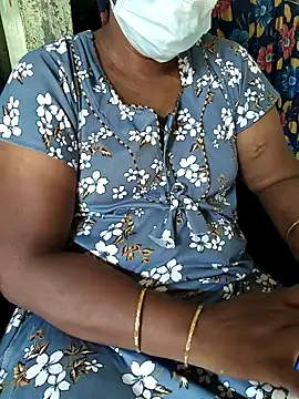 Tamilselviroja- online show from 04/13/26, 03:34