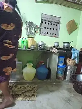 Tamilselviroja- online show from 05/21/26, 02:46