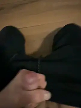 heet1998 online show from 03/05/26, 12:12