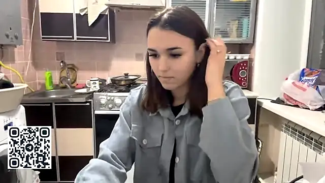 Snapshot of JaneFosterxx chatting on 11/27/25, 02:19 JaneFosterxx online show from 11/27/25, 02:19