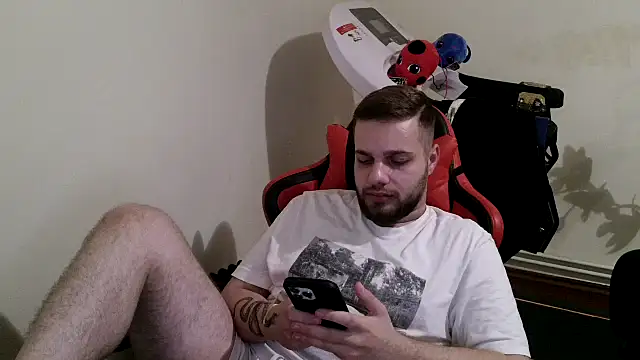 KingAdonisss online show from 10/26/25, 12:27