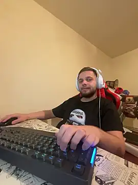 KingAdonisss online show from 10/30/25, 05:24