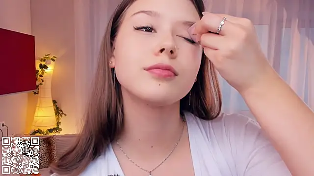 MondoNeko online show from 10/25/25, 07:16