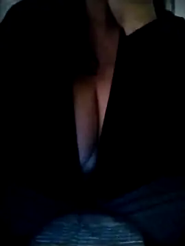 Snapshot of sexyguenda chatting on 10/29/25, 08:32 sexyguenda online show from 10/29/25, 08:32