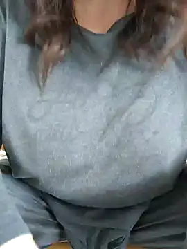 sexyguenda online show from 11/30/25, 08:51