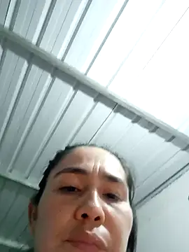 single-mother-indecent- online show from 10/19/25, 09:48