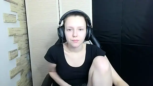 Diana-back online show from 11/20/25, 12:05