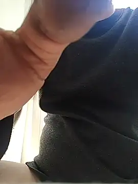 thonyx93 online show from 11/25/25, 11:32