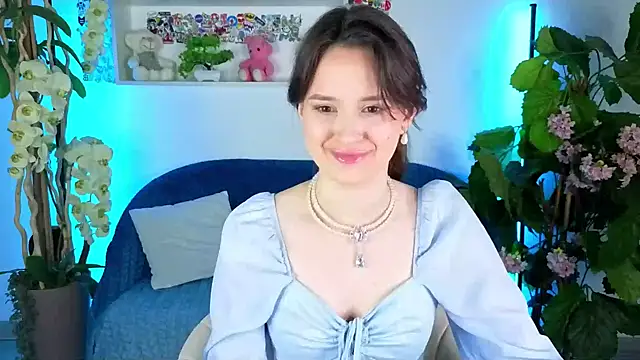 EvaSwen online show from 10/23/25, 09:24