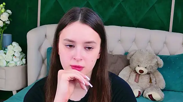 EvaSwen online show from 04/11/26, 04:22