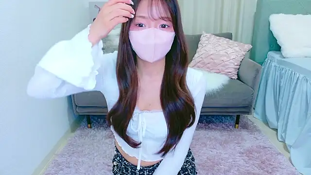 Seira  nn online show from 12/21/25, 01:29