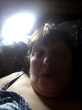 Apeesynka55211 online show from 03/01/26, 10:01