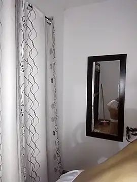 Snapshot of Valery_Margie chatting on 11/05/25, 06:13 Valery Margie online show from 11/05/25, 06:13