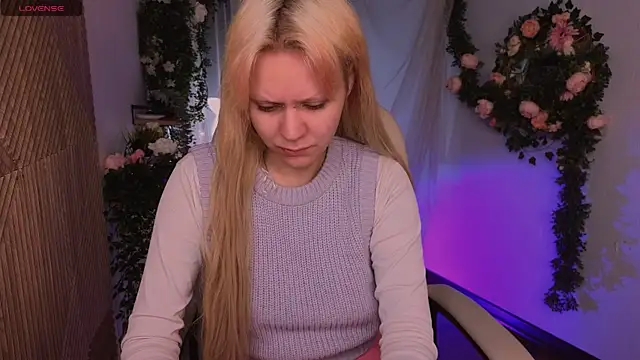 kitten murray  online show from 11/13/25, 06:01